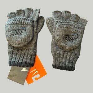 Nike - Convertible Sweater Knit Gloves Child | New